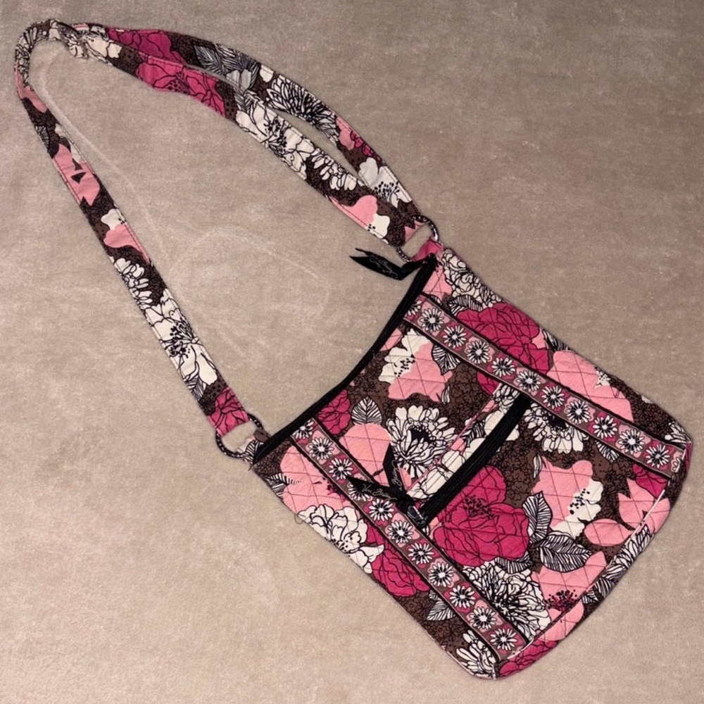 Vera Bradley Hipster “Mocha Rouge”